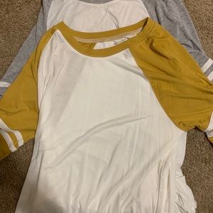 2 american eagle shirts